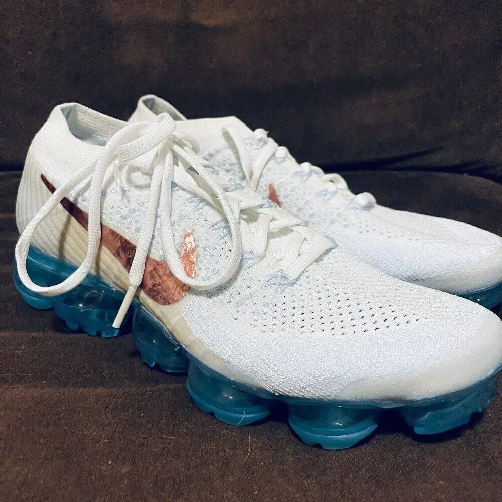 Nike Air VaporMax Explorer Light Womens 9.5 US 41 EUR 849557-104 Summit White
